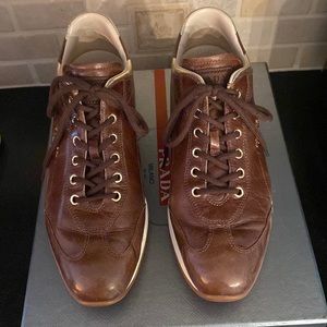 Prada Vitello shine sneakers Nocciolo platino  391/2